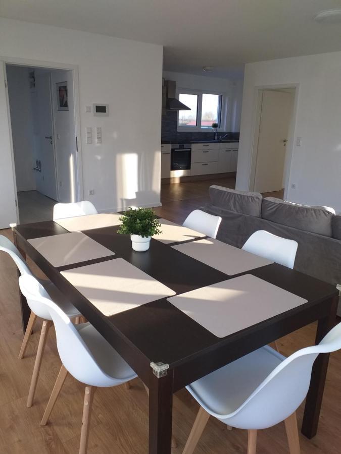 Neubau Appartement Mit Terasse, Privater Eingang,Parkplatz,Kueche Fürth Eksteriør bilde